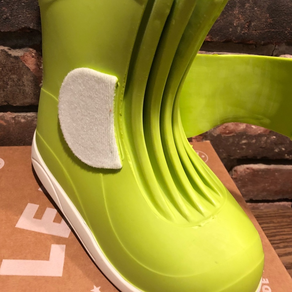 Waterproof Butler Emperor Rain Boot Overboot NIB - Picture 7 of 8